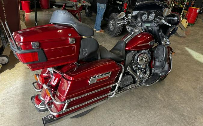 2009 Harley-Davidson® FLHTCU - Ultra Classic® Electra Glide®