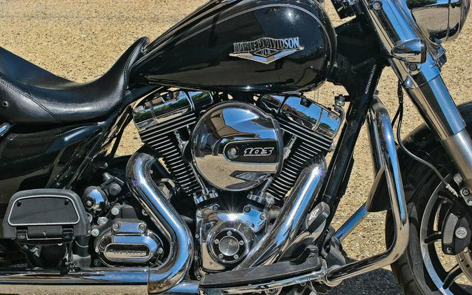 2014 Harley-Davidson® FLHR - Road King®