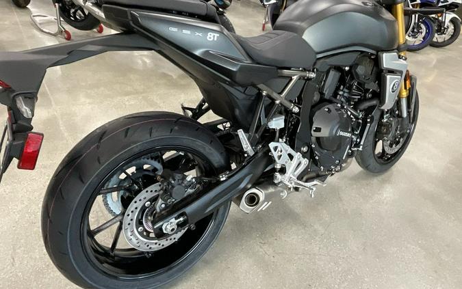 2026 Suzuki GSX-8T
