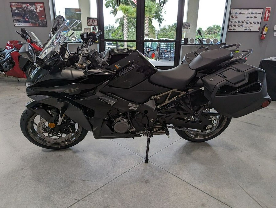 2024 Suzuki GSX-S1000GT Plus