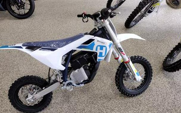 2023 Husqvarna EE 5