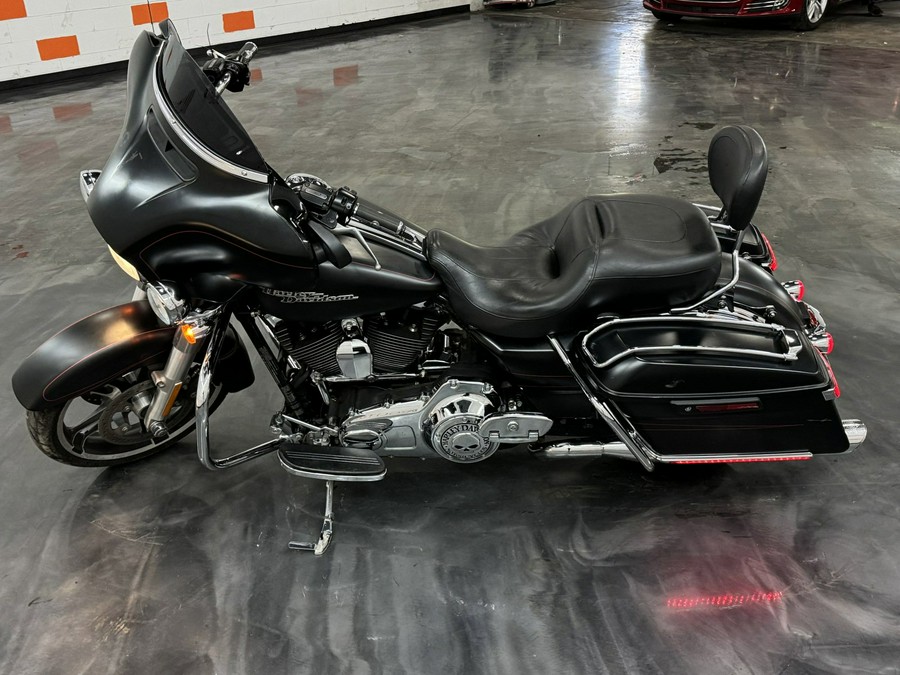 2014 HARLEY DAVIDSON STREET GLIDE