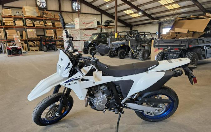 2025 Suzuki DR-Z 4SM Base