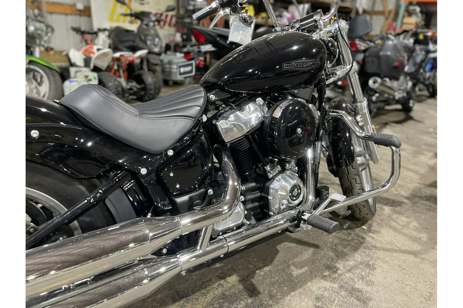 2022 Harley-Davidson® Softail® Standard