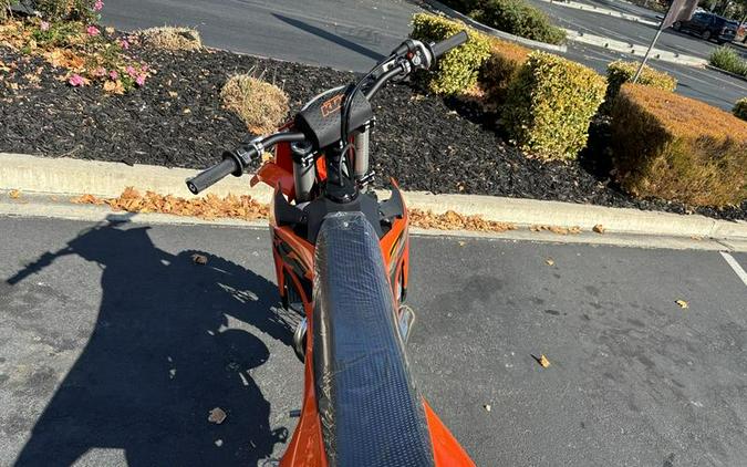 2025 KTM 300 SX