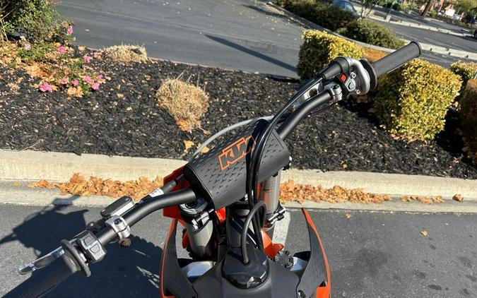 2025 KTM 300 SX