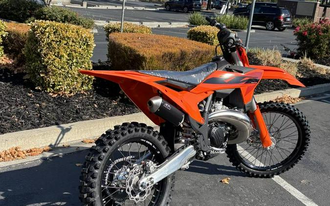 2025 KTM 300 SX