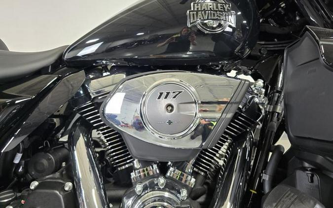 2026 Harley-Davidson® FLHXL - Street Glide® Limited
