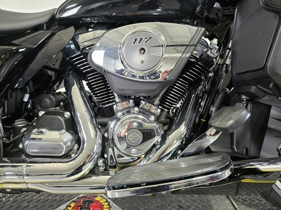2026 Harley-Davidson® FLHXL - Street Glide® Limited