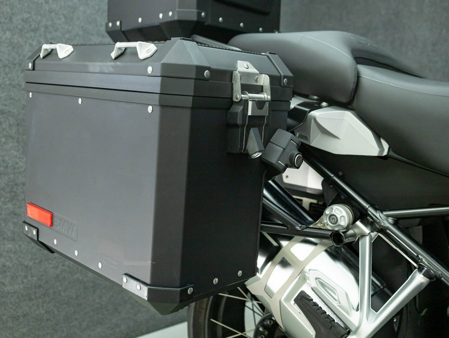 2022 BMW R1250GS ADVENTURE TRIPLE BLACK W/ABS