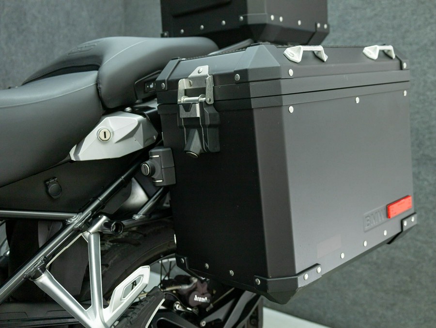 2022 BMW R1250GS ADVENTURE TRIPLE BLACK W/ABS