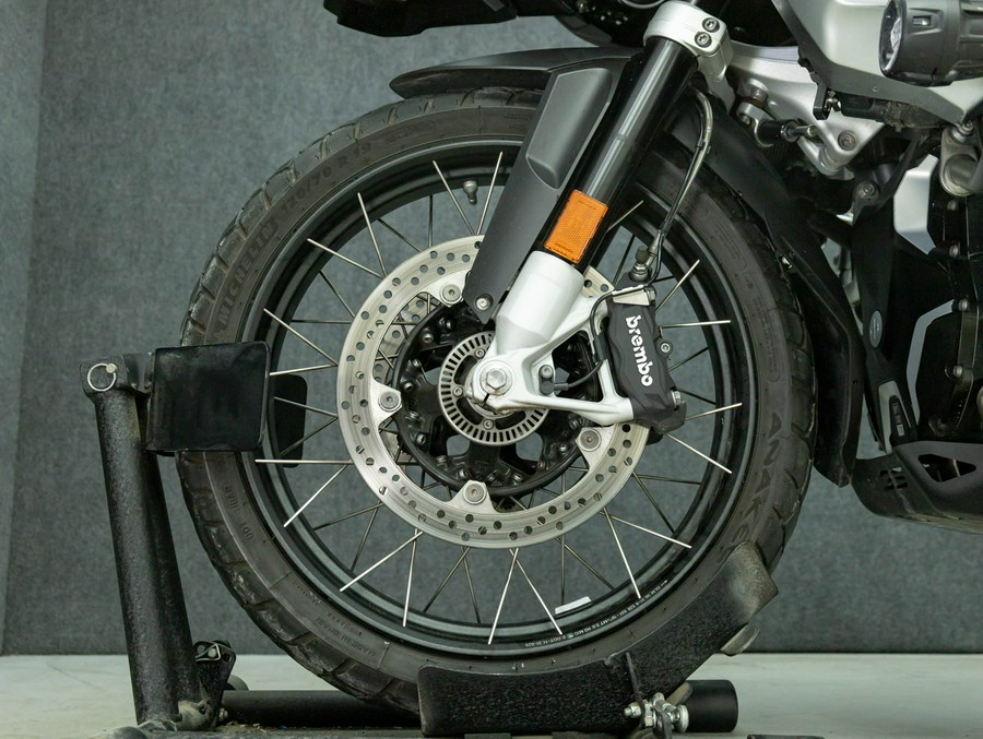 2022 BMW R1250GS ADVENTURE TRIPLE BLACK W/ABS