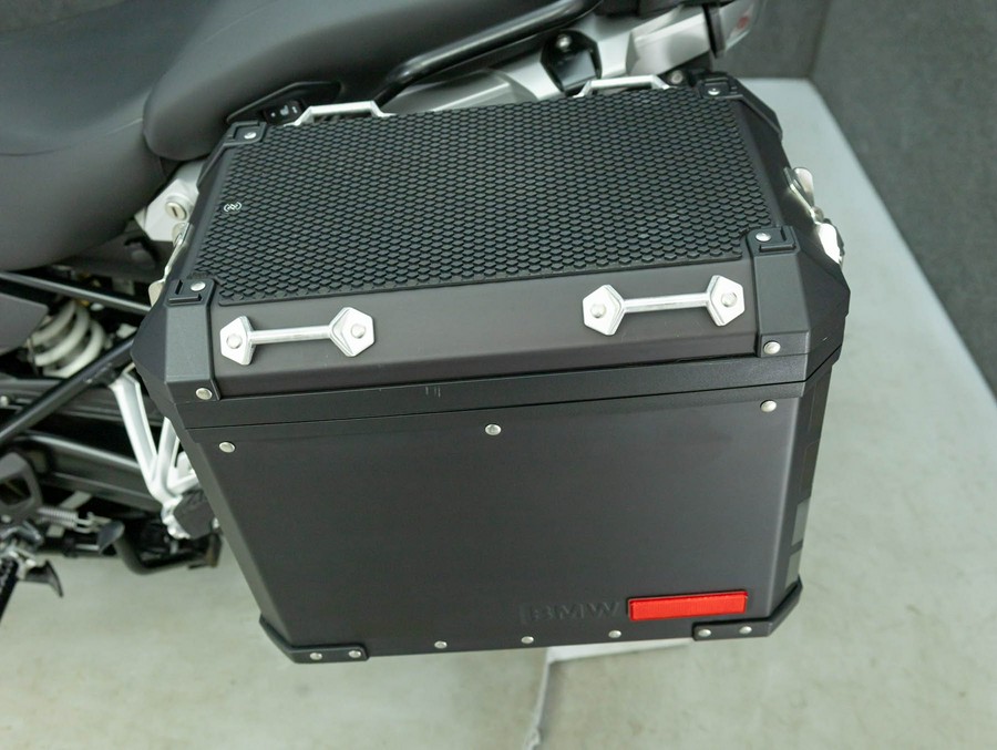 2022 BMW R1250GS ADVENTURE TRIPLE BLACK W/ABS