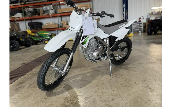 2026 Kawasaki KLX® 140R L Off road