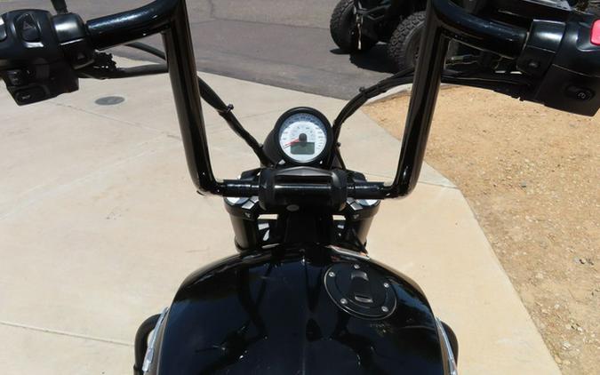 2014 Victory Motorcycles Cross Roads 8-Ball Gloss Black