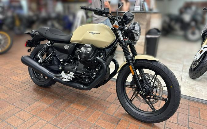 2027 MOTO GUZZI V7 STONE