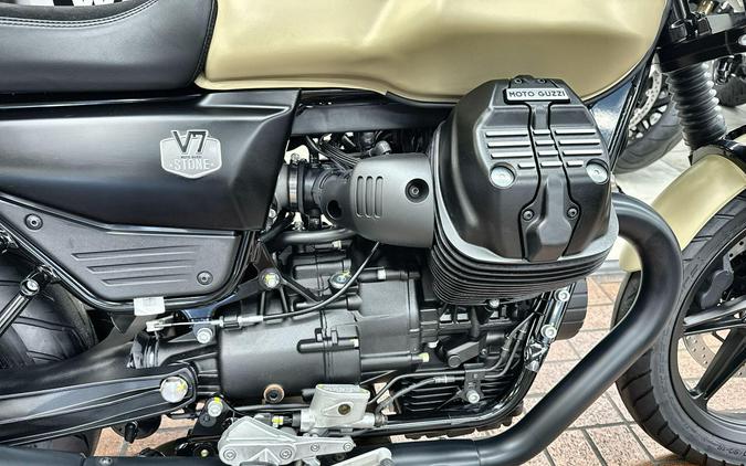 2027 MOTO GUZZI V7 STONE