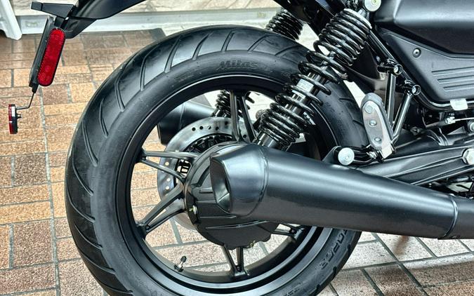 2027 MOTO GUZZI V7 STONE