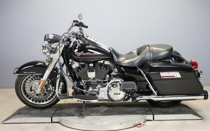 2012 Harley-Davidson Road King FLHR