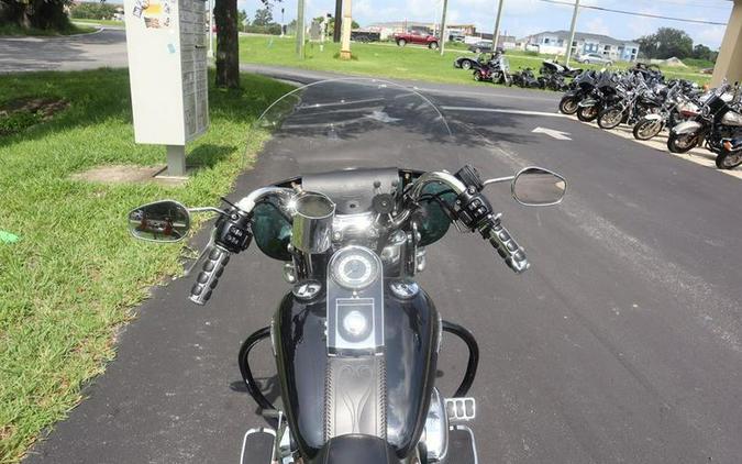 2014 Harley-Davidson® Deluxe