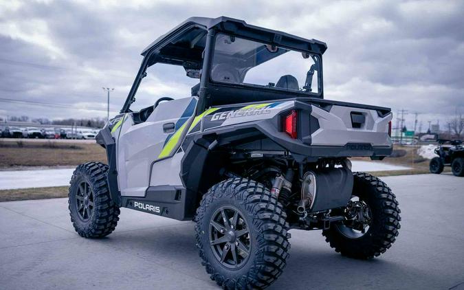 2024 Polaris® General XP 1000 Sport