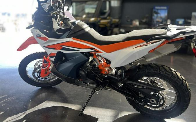 2024 KTM 890 Adventure R