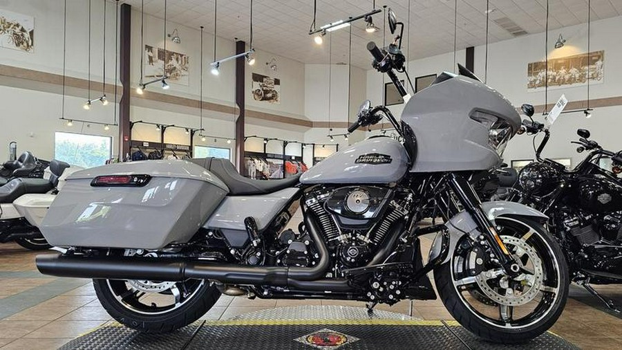 2025 Harley-Davidson® FLTRX - Road Glide®