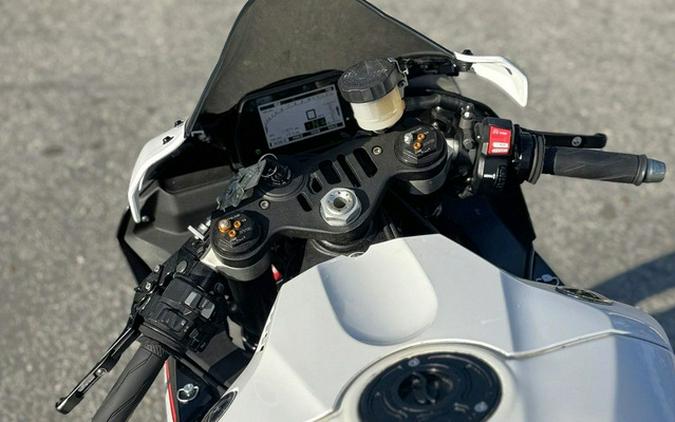 2016 Yamaha YZF-R1 R1