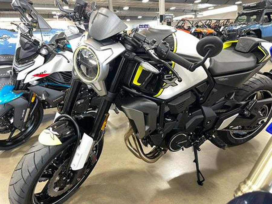 2023 CFMOTO 700CL-X Sport