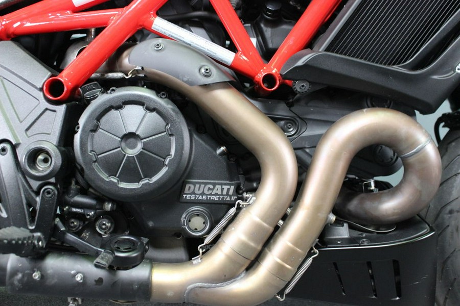 2015 Ducati Diavel Carbon