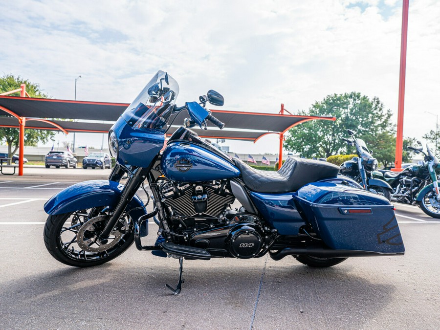 2023 Road King Special FLHRXS