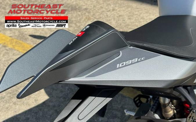 2026 Aprilia Tuono V4