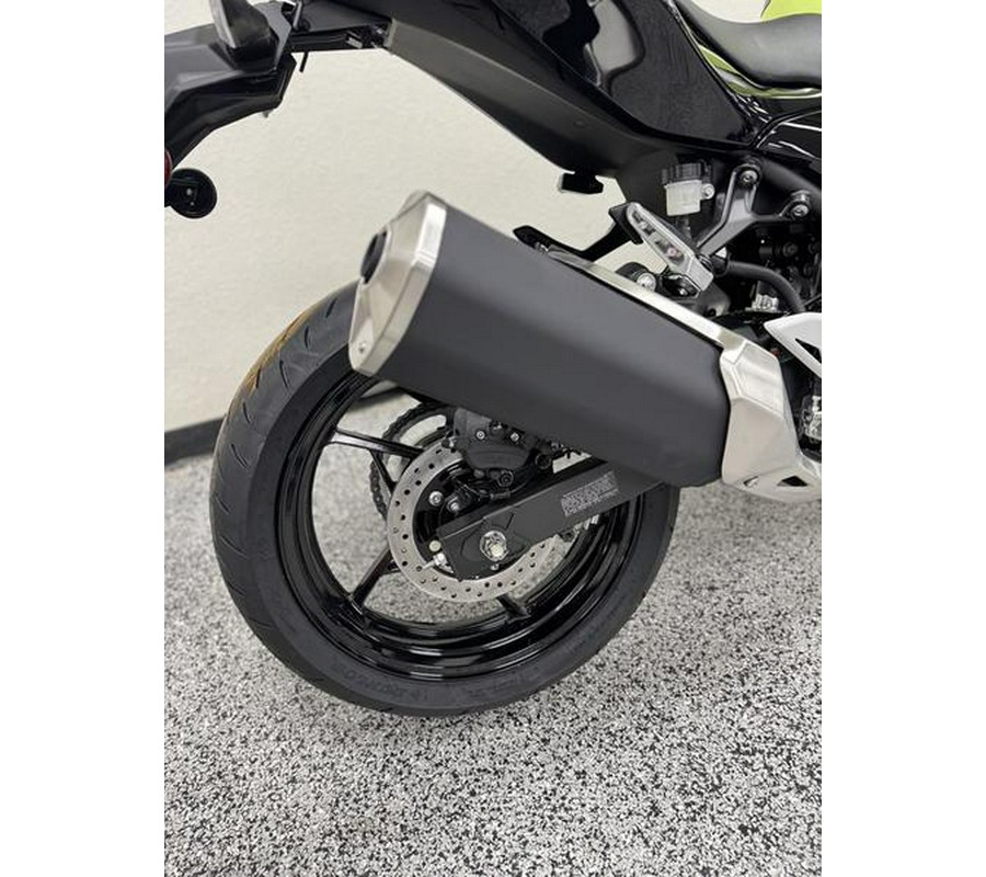 2026 Kawasaki Ninja® 500 SE ABS