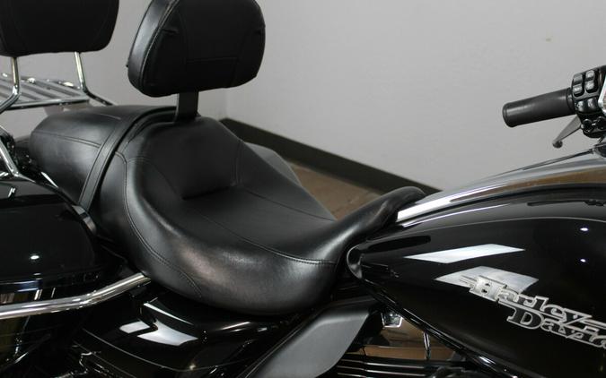 Harley-Davidson® Street Glide® Special 2016 FLHXS 642238T BLACK W/PINSTRIPE