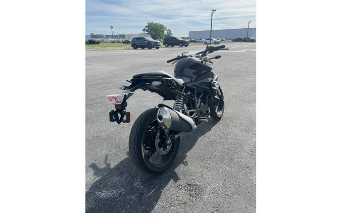 2025 G310 R - BMW