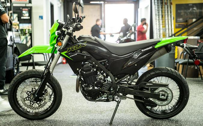 2023 Kawasaki KLX230SM Review [A Dozen Fast Facts]