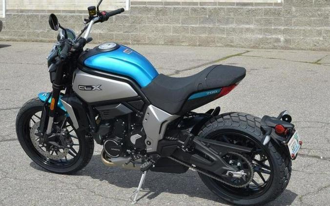 2023 CFMOTO 700CL-X