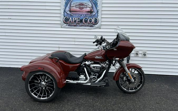 2024 Harley-Davidson® Road Glide® 3 Red Rock