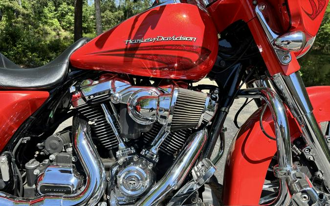 FLHXS 2017 Street Glide® Special