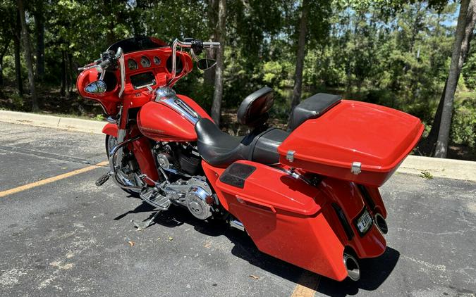 FLHXS 2017 Street Glide® Special