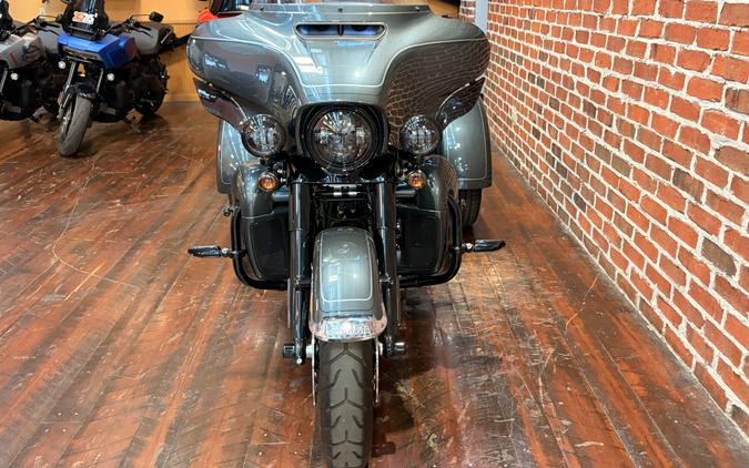 FLHTCUTG 2025 Tri Glide Ultra