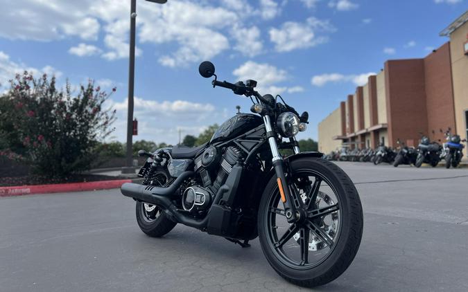 2026 Harley-Davidson® RH975 Nightster® Vivid Black 309284