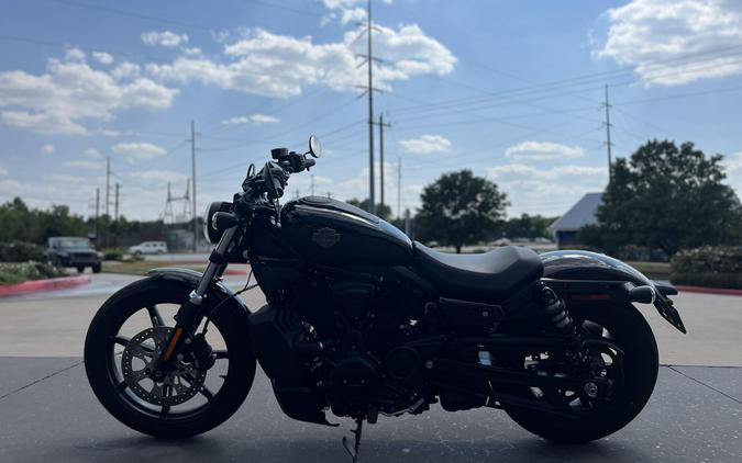2026 Harley-Davidson® RH975 Nightster® Vivid Black 309284