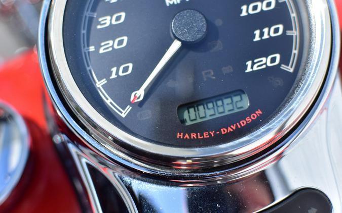 2017 Harley-Davidson Freewheeler Custom Colour Laguna Orange