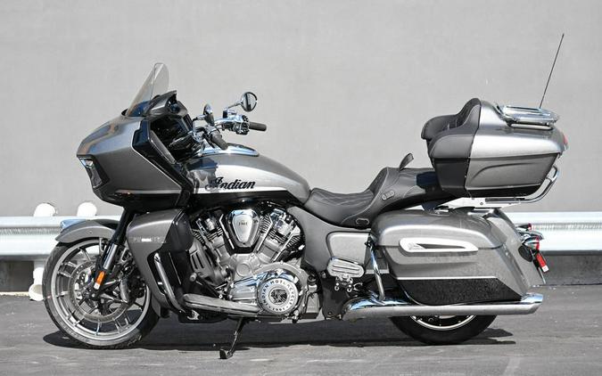 2024 Indian Motorcycle® Pursuit® Limited Titanium/Black Metallic