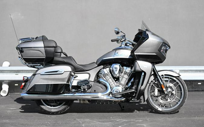 2024 Indian Motorcycle® Pursuit® Limited Titanium/Black Metallic