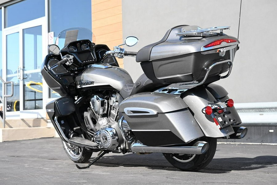 2024 Indian Motorcycle® Pursuit® Limited Titanium/Black Metallic