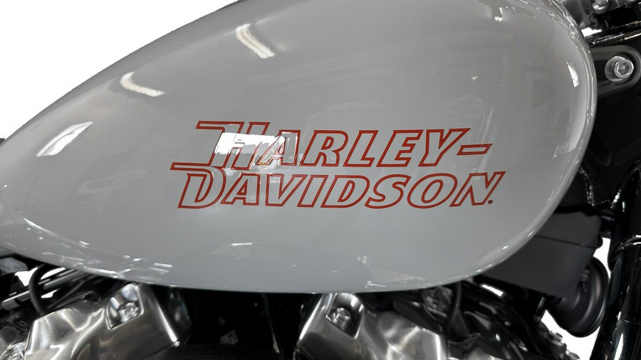 2024 Harley-Davidson Softail Standard