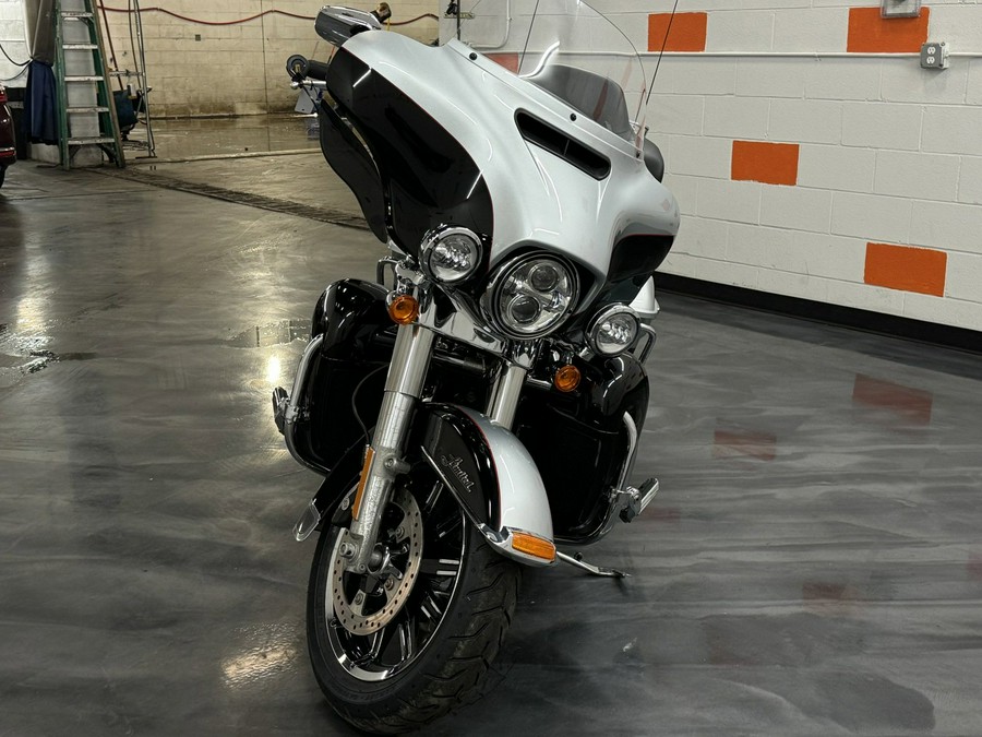 2015 HARLEY DAVIDSON ULTRA LIMITED