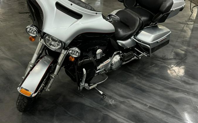 2015 HARLEY DAVIDSON ULTRA LIMITED